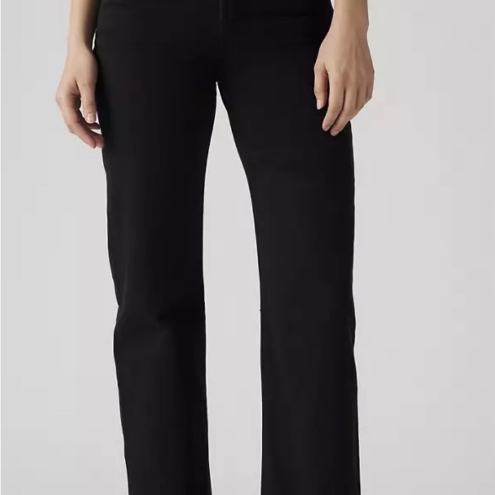 Levi's Black Straight Leg Ribcage Women's Jeans